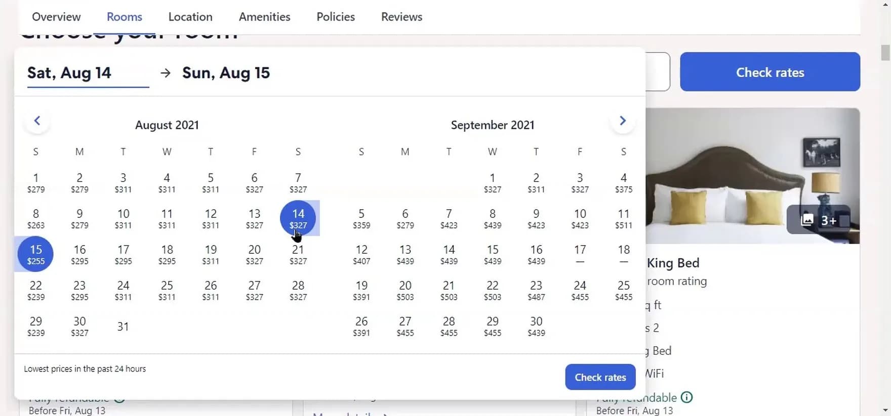تقويم حجز في موقع Expedia يعرض أسعار الليالي أسفل الأيام، مع تمييز التواريخ المحددة وغير المتاحة.